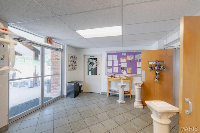 4869 Scottsdale Rd, House Springs, MO 63051 - interior space featuring a drop ceiling