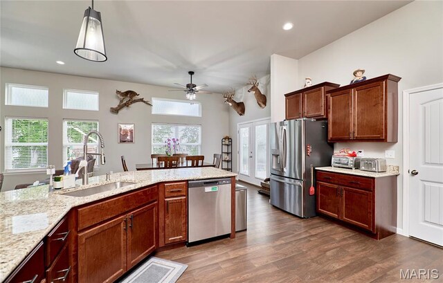 323 Laredo Ln, Moscow Mills, MO 63362