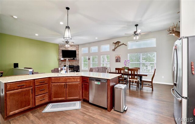 323 Laredo Ln, Moscow Mills, MO 63362