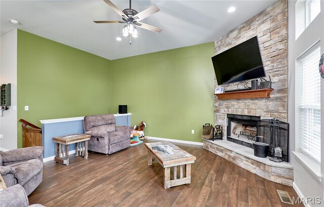 323 Laredo Ln, Moscow Mills, MO 63362