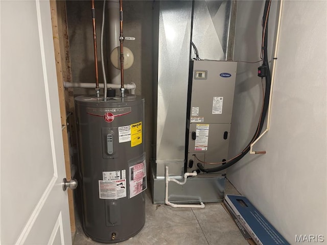 314 Captains Ct, Grafton, IL 62037 - utilities featuring electric water heater
