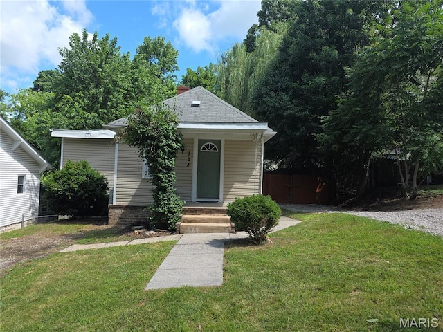 123 W Wickliffe Ave, Collinsville, IL 62234 - view of front of home featuring a front lawn and roof with shingles