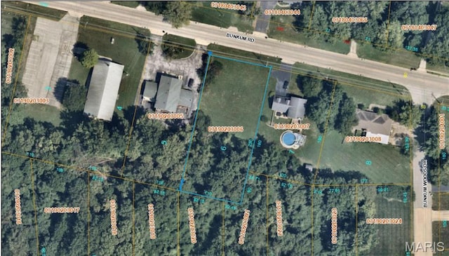 9150 Bunkum Rd, Fairview Heights, IL 62208