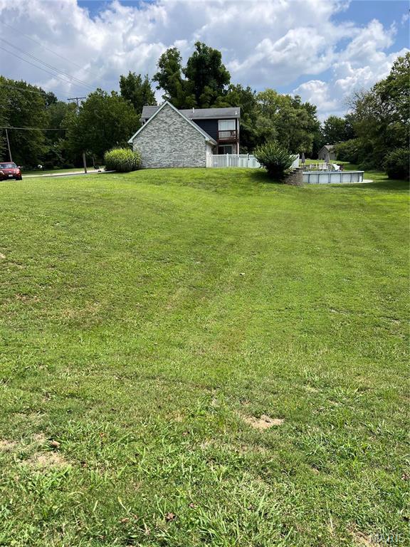 9150 Bunkum Rd, Fairview Heights, IL 62208