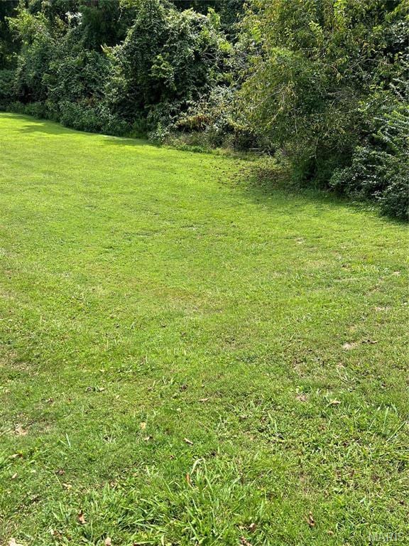9150 Bunkum Rd, Fairview Heights, IL 62208