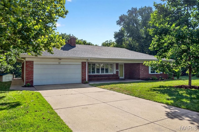 49 Lakeview Dr, Belleville, IL 62223 - photo 1
