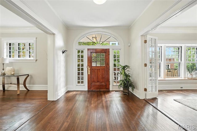 6336 Pershing Ave, University City, MO 63130 - foyer entrance featuring hardwood / wood-style flooring, plenty of natural light, and ornamental molding