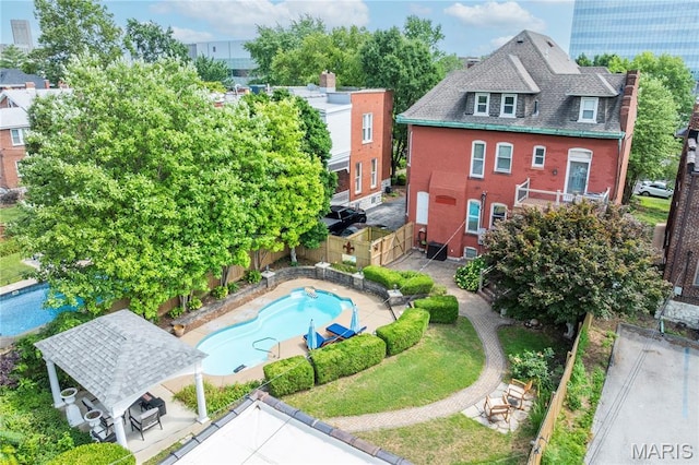 4365 Forest Park Ave, Saint Louis, MO 63108 - aerial view of a pool area