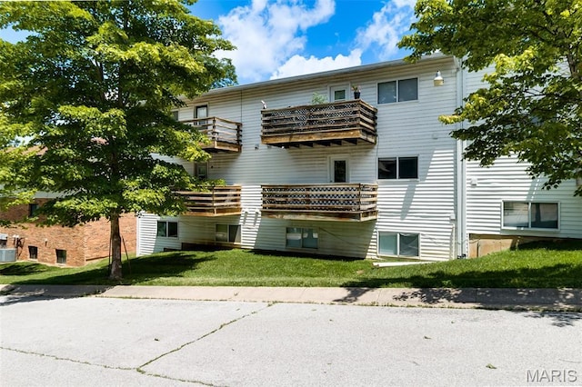 7 Village W Ct Unit 201, Washington, MO 63090