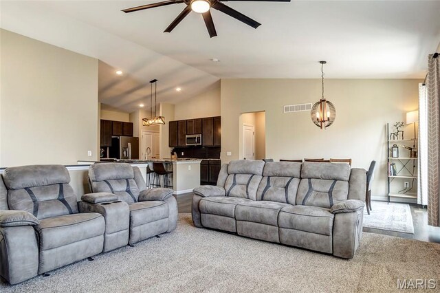176 Redmond Pines Dr, Wentzville, MO 63385