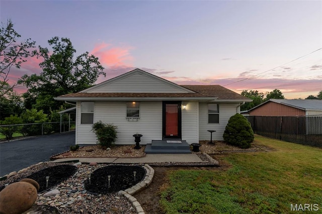 5748 State Highway 25, Cape Girardeau, MO 63701 - view of front of house with driveway