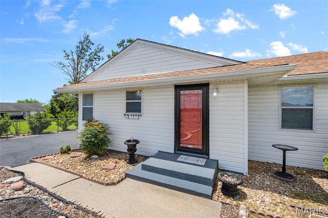 5748 State Highway 25, Cape Girardeau, MO 63701 - view of front of property featuring a shingled roof