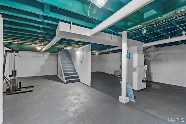 5748 State Highway 25, Cape Girardeau, MO 63701 - unfinished below grade area with stairs and heating unit