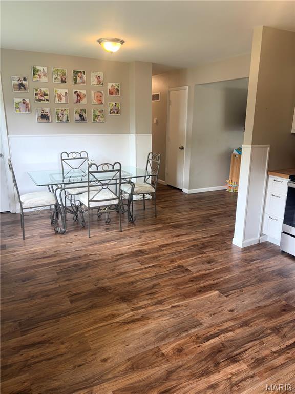 22 Doris Ave, Ofallon, MO 63368 - photo 20