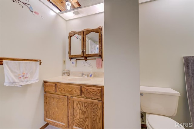 6 Barkwood Ct, Saint Peters, MO 63376 - half bathroom featuring toilet and vanity