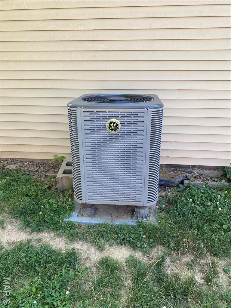 1129 Albers, Bethalto, IL 62010 - exterior view of a central AC unit
