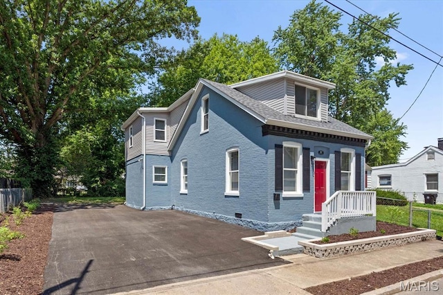 207 N 13th St, Belleville, IL 62220 - view of front facade with brick siding and crawl space