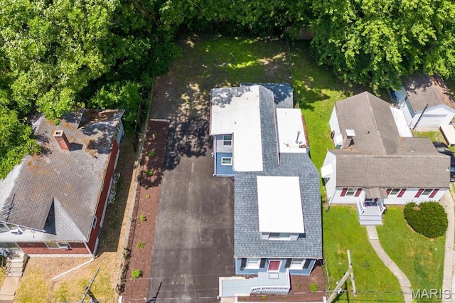 207 N 13th St, Belleville, IL 62220 - aerial perspective of suburban area