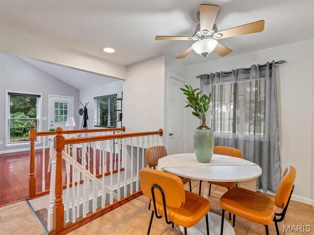 514 E Dallas Ct, Saint Louis, MO 63125 - photo 9