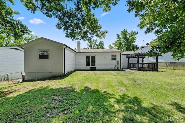 6781 Lesli Mari Ct, Florissant, MO 63033 - rear view of property featuring a pergola and a fenced backyard