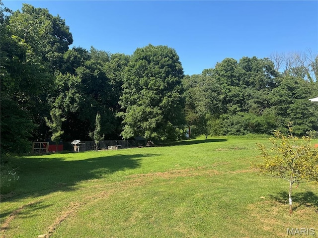 8705 State Road Y, Dittmer, MO 63023 - view of green lawn