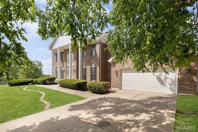 2447 Pro Tour Dr, Belleville, IL 62220