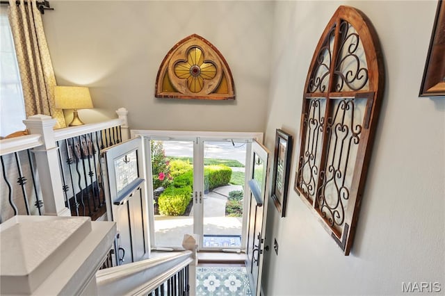 1225 Wissmann Dr, Ballwin, MO 63011 - view of entryway
