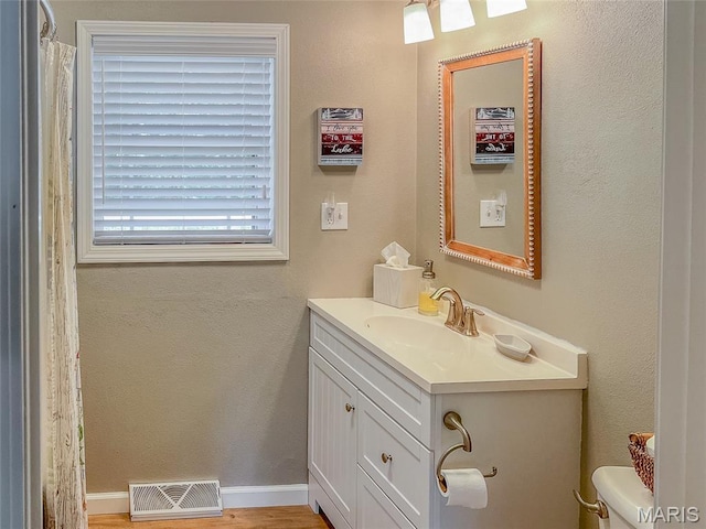 11178 Catatoga Dr, Plainview, IL 62685 - bathroom featuring vanity and toilet