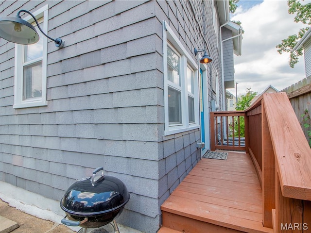 6454 Virginia Ave, Saint Louis, MO 63111 - view of deck