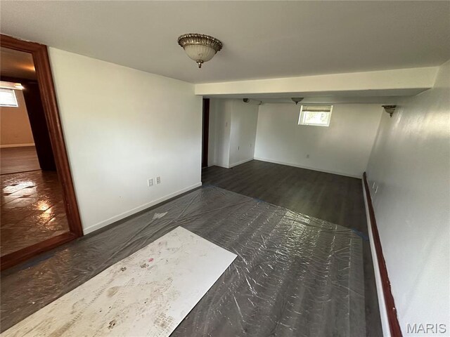 3418 Eastridge Ln, Saint Louis, MO 63074 - unfurnished room featuring baseboards