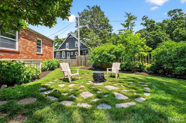 8548 Big Bend Blvd, Webster Groves, MO 63119 - view of yard featuring an outdoor fire pit