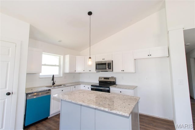 114 Green Forest Estates Dr, Saint Peters, MO 63376 - photo 5
