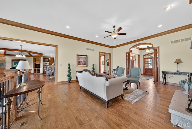 1058 Fox Run Rd, Elsberry, MO 63343