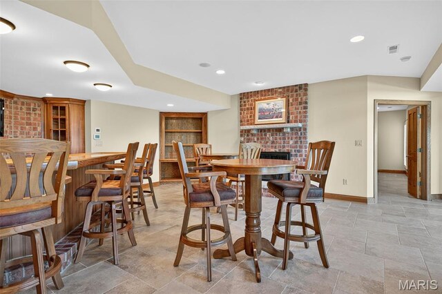 1058 Fox Run Rd, Elsberry, MO 63343