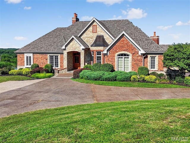 1058 Fox Run Rd, Elsberry, MO 63343