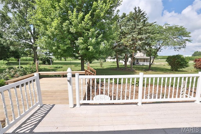 613 N W St, Raymond, IL 62560 - wooden deck with a yard