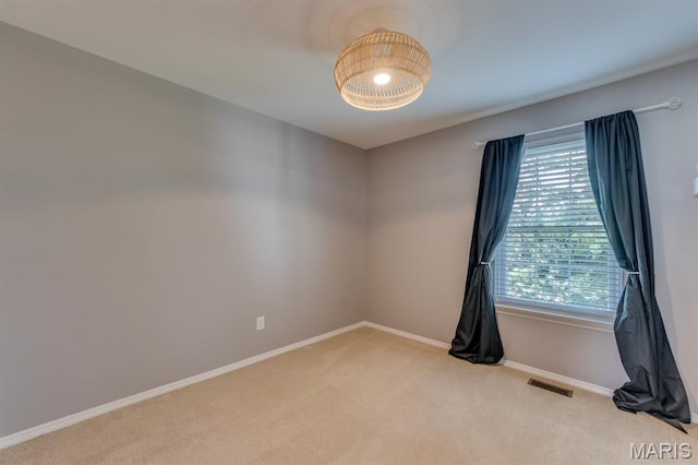 13153 Barrett Meadows Dr, Ballwin, MO 63021 - spare room with carpet and baseboards