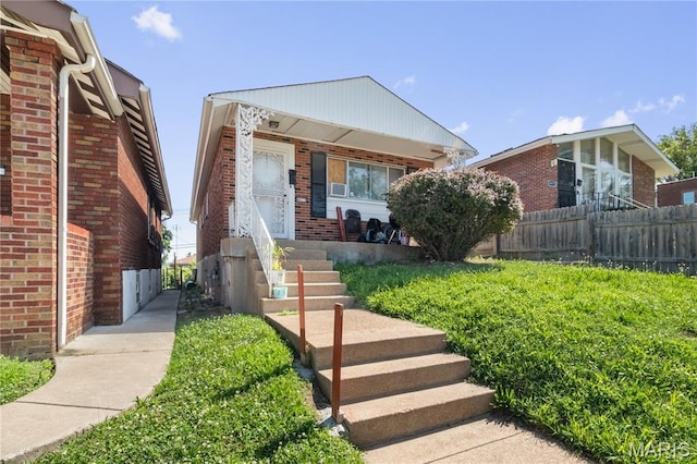 4477 Bessie Ave, Saint Louis, MO 63115 - photo 3