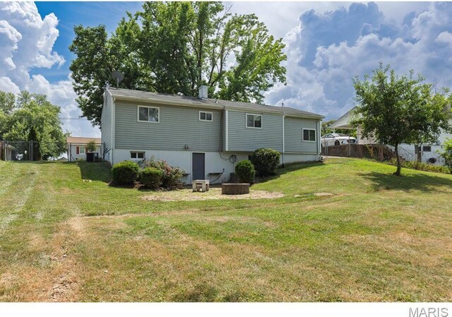 5249 Brinridge Dr, High Ridge, MO 63049