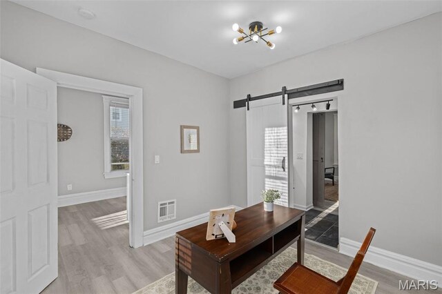 3211 Portis Ave, Saint Louis, MO 63116 - photo 21