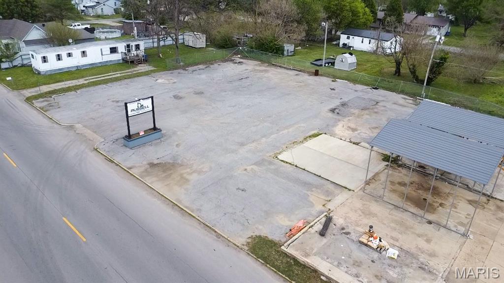 302 N Main St, Gideon, MO 63848