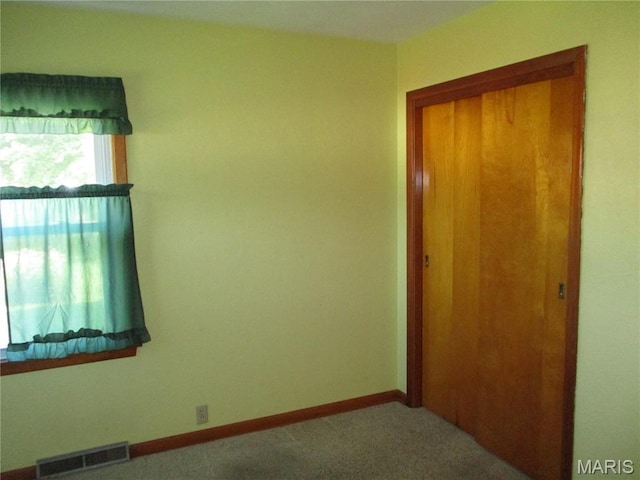 103 Paulette St, Chester, IL 62233 - carpeted empty room featuring baseboards