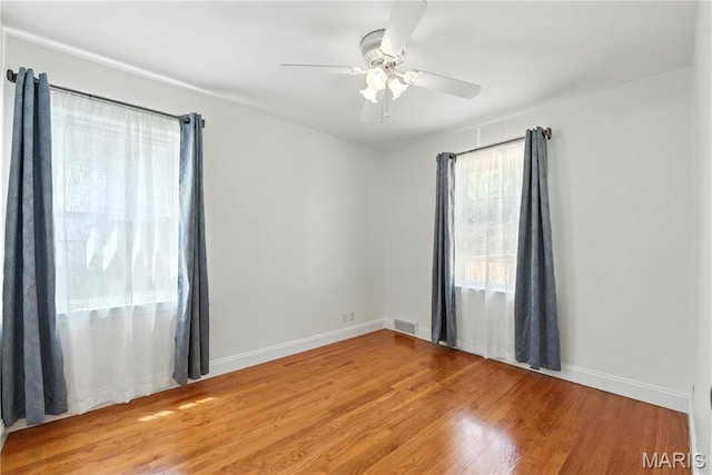 429 Belvedere Ln, Glendale, MO 63122 - unfurnished room featuring light wood-style flooring and a ceiling fan