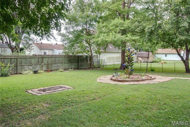 304 Fletcher St, Jerseyville, IL 62052 - photo 31