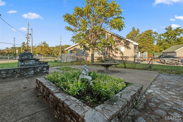 12205 Bellefontaine Rd, Saint Louis, MO 63138