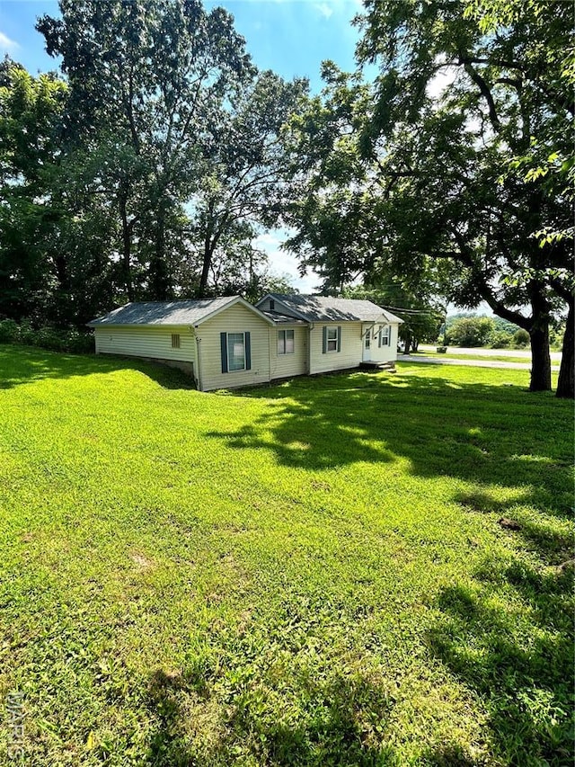615 N Old Highway 66, Bourbon, MO 65441 - photo 3