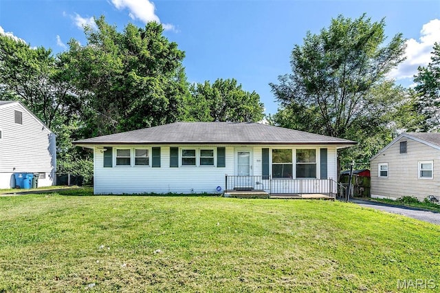 8616 Elwyn Dr, Hazelwood, MO 63042 - photo 1
