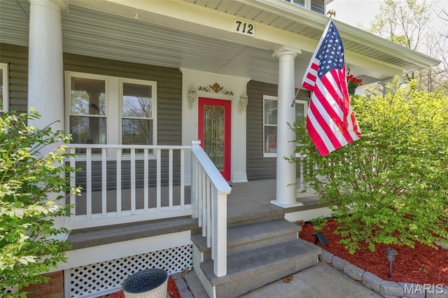 712 Maple St, Hillsboro, MO 63050 - view of exterior entry with covered porch