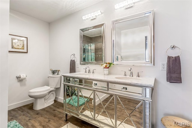 712 Maple St, Hillsboro, MO 63050 - full bath featuring double vanity, wood finished floors, and curtained shower