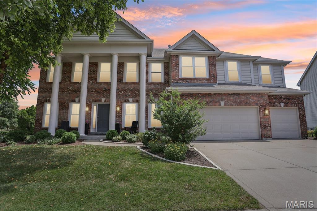 16745 Benton Taylor Dr, Chesterfield, MO 63005 - photo 1
